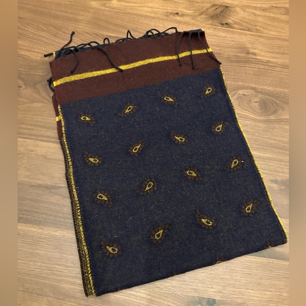 J Crew Jacquard Wool Scarf